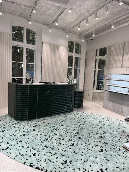 Gentle Monster, 1er étage magasin de lunettes 